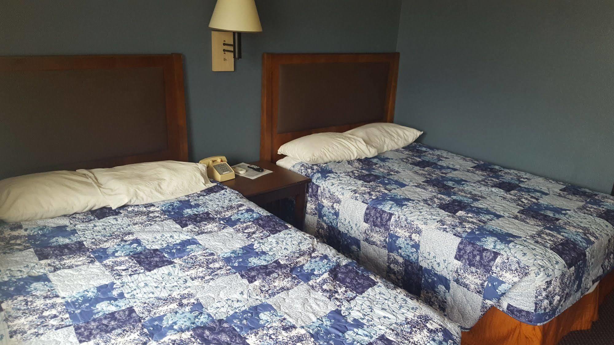 Travel Inn Шаронвилл Экстерьер фото